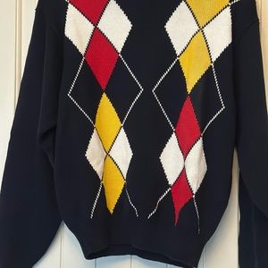 Woman’s Sweater Medium